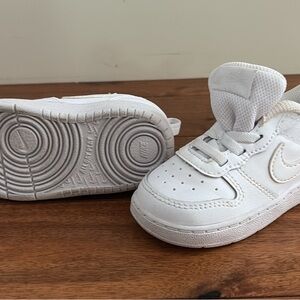 Nike White Air Force 1  Sneakers